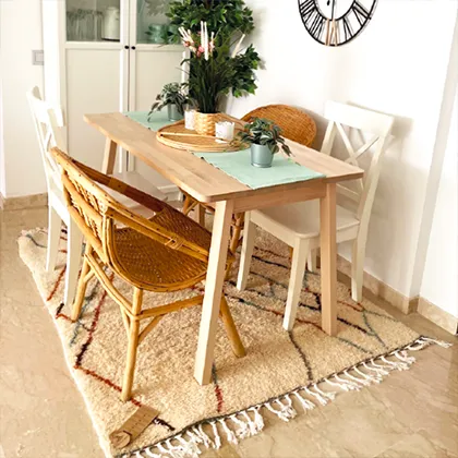 photo-client-table à manger-berbere-rug